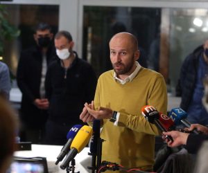Zagreb, 15.10.2020 - Izvanredna konferencija za medije Nacionalne udruge ugostitelja. Na slici Marin Medak.
Foto HINA/ Dario GRZELJ/ dag