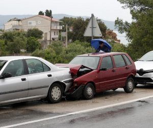 01.06.2019., Brodarica - Na jadranskoj magistrali u lancanom sudaru sudjelovalo pet osobnih automobila. Ocevid je u tijeku a prometna policija regulira preomet koji se odvija naizmjenicno. 
Photo: Dusko Jaramaz/PIXSELL