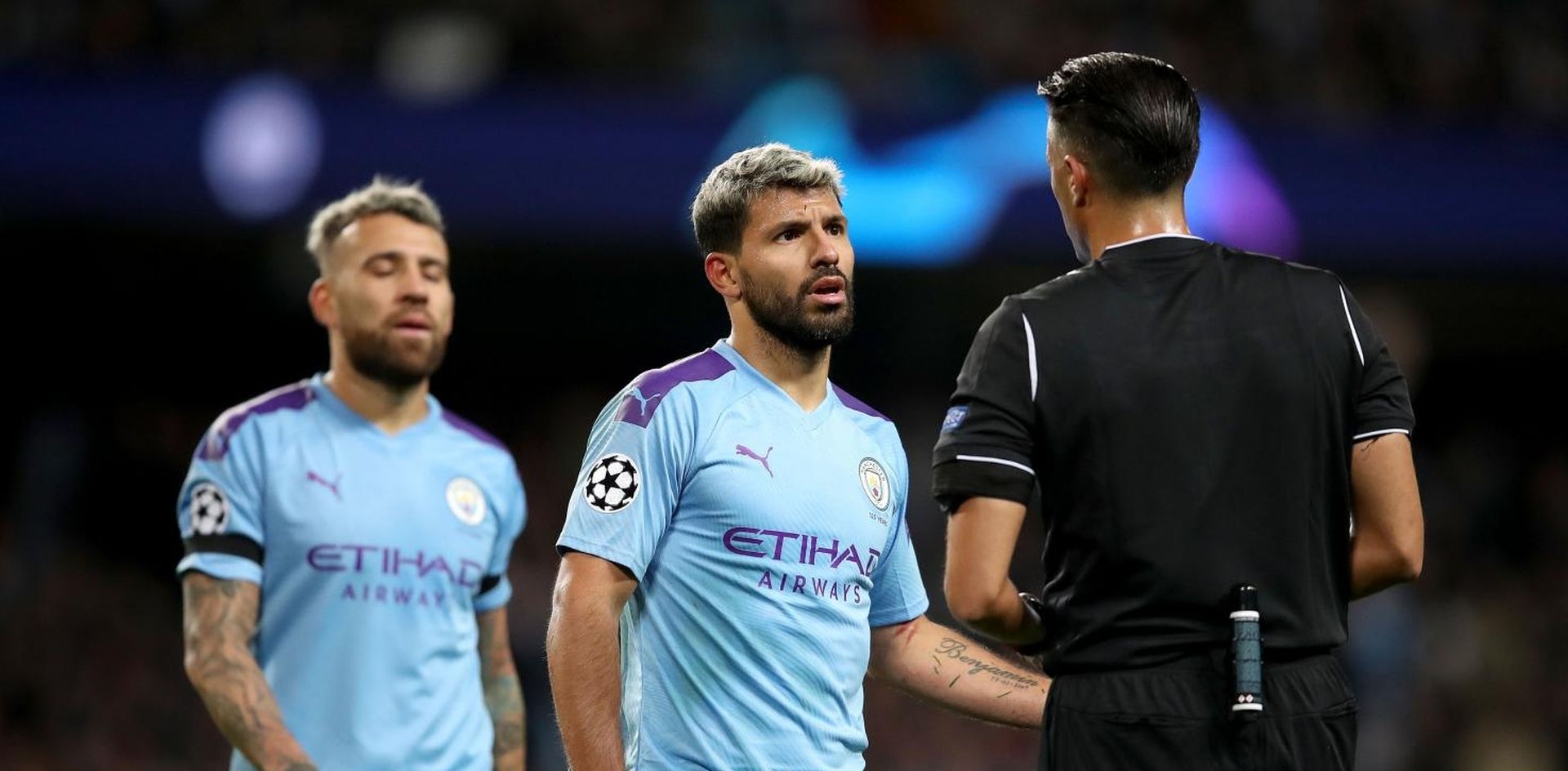 01.10.2019., stadion Etihad, Manchester, Engleska - UEFA Lige prvaka, skupina C, 2. kolo, Manchester City - GNK Dinamo. Sergio Aguero, sudac Serdar Gozubuyuk
Photo: Igor Kralj/PIXSELL