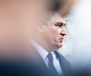 01.10.2020., Gata, Omis - Kod zupne crkve sv. Ciprijana u Gatima odrzana je komemoracija povodom obiljezavanja 78. obljetnice talijansko-cetnickog zlocina nad mjestanima Gata i okolnih poljickih sela u zaledju Omisa. Predsjednik RH Zoran Milanovic. Photo: Milan Sabic/PIXSELL