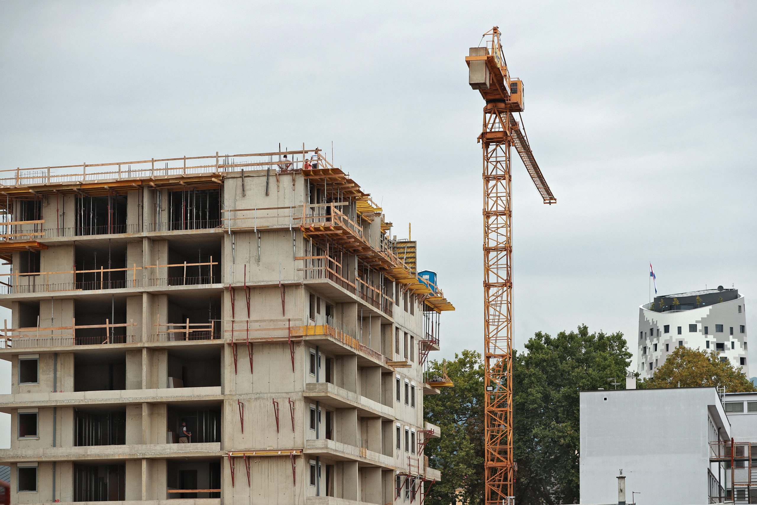 07.09.2020., Zagreb - Gradnja stambeno poslovne gradjevine na k.o. Crnomerec. Investitor: Sigma Domus, projektant: SB projektiranje, nadzor: Primus consilium, izvoditelj: AB gradnja. Photo: Sanjin Strukic/PIXSELL