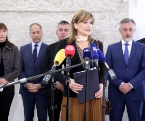 08.10.2020., Zagreb - Na konferenciji za medije Domovinskog pokreta zastupnica Karolina Vidovic Kristo objavila je da je stranka pokrenula interplaciju o radu Vlade.
Photo: Patrik Macek/PIXSELL