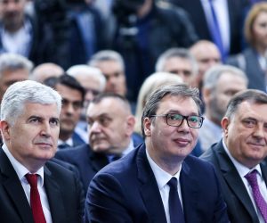 09.04.2019., Mostar, Bosna i Hercegovina - Svecana ceremonija otvaranja 22. medjunarodnog sajma gospodarstva - Mostar 2019. Predsjednik HDZ-a BiH Dragan Covic, predsjednik Republike Srbije Aleksandar Vucic, predsjedavajuci Predsjednistva BiH Milorad Dodik.
Photo: Armin Durgut/PIXSELL
