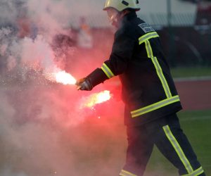 26.05.2005., Split - U uzvratnom susretu finala Hrvatskog nogometnog kupa Rijeka je, nakon sto je u prvom susretu bila bolja s 2:1, i na Poljudu svladala Hajduk s 1:0. Prvi je to trofej Rijecana od hrvatske neovisnosti. U bivsoj drzavi dva puta su osvajali naslov u kupu, a proslo je 26 godina od kada su osvojili zadnji trofej.
Photo: Ivo Cagalj/PIXSELL
