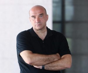 10.07.2020., Zagreb - Predsjednik Vlade Andrej Plenkovic  i ministrica znanosti i obrazovanja Blazenka Divjak sudjelovali su na svecanom urucivanju ugovora o dodjeli sredstava Hrvatske zaklade za znanost po natjecaju "Upravljanje zaraznim bolestima uzrokovanih koronavirusom te drustvenim i obrazovnim aspektima pandemije (IP-CORONA-20202-04). Gordan Lauc.
Photo: Zeljko Lukunic/PIXSELL