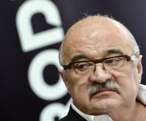 15.01.2015., Zagreb - Celnistvo tvrtke Crodux zajedno s odvjetnickim timom na konferenciji za medije osvrnulo se na akciju Oktan i kvalitetu goriva na Crodux postajama. Ivan Cermak.
Photo: Marko Lukunic/PIXSELL