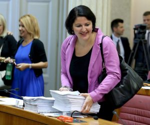 16.09.2015., Zagreb - Aktualnim prijepodnovom Sabor je poceo 20 sjednicu, prema najavama zadnju u 7. sazivu.  Marija Lugaric. 
Photo: Patrik Macek/PIXSELL