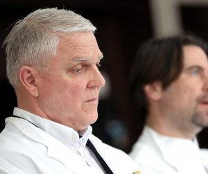 Zagreb: Konferencija s temom značajnog povećanja oboljelih od gripe i upale pluća 19.01.2019., Zagreb, Mirogojska 8 - Konferencija za medije s temom znacajnog povecanja broja bolesnika s teskom gripom i upalom pluca hospitaliziranih u Klinici za infektivne bolesti Dr. Fran Mihaljevic. Prof. dr. sc. Ivan Puljiz predstojnik Klinike i  doc. dr. sc. Marko Kutlesa - procelnik Zavoda za intenzivnu medicinu i neuroinfektologiju.
Photo: Igor Kralj/PIXSELL