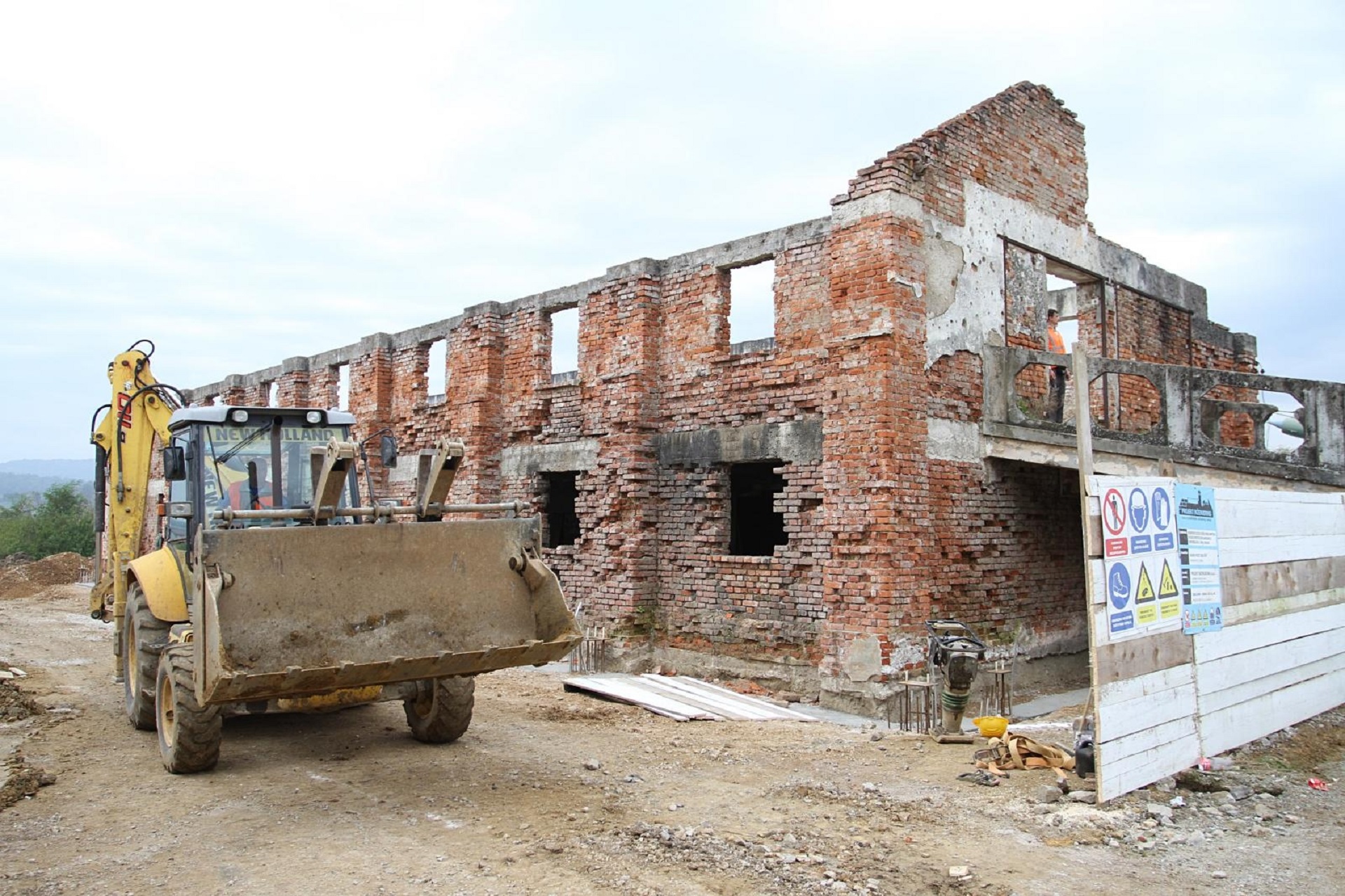 21.10.2014., Karlovac - U tijeku su radovi na rekonstrukciji dijela bivseg vojnog kompleksa u Muzejski prostor zbirke naoruzanja  iz Domovinskog rata na Turnju.
Photo: Kristina Stedul Fabac/PIXSELL