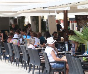 24.08.2020., Split- Broj oboljelih od koronavirusa na podrucju Splitsko dalmatinske zupanije je 77. 
Photo: Ivo Cagalj/PIXSELL
