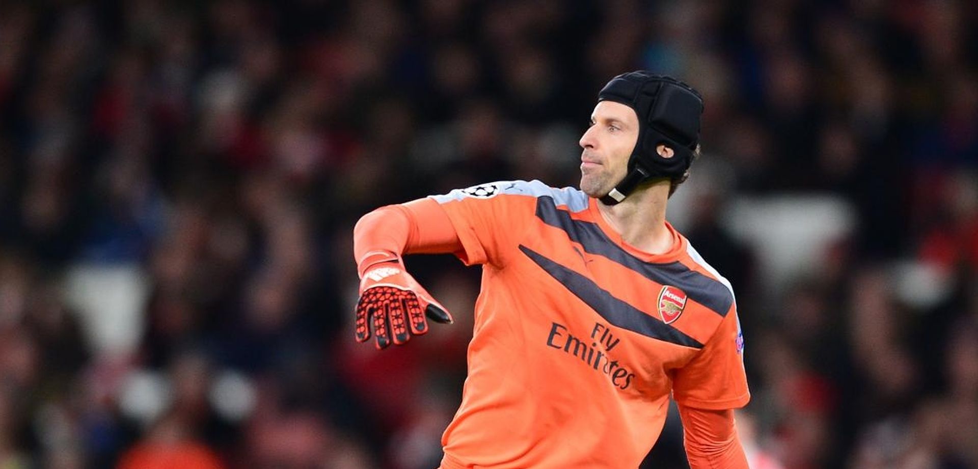 24.11.2015., London, Engleska - UEFA Liga prvaka, skupina F, 5. kolo, Arsenal FC -  GNK Dinamo Zagreb. Peter Cech. Photo: Marko Prpic/PIXSELL