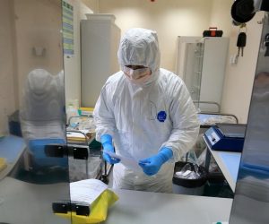 25.03.2015., Osijek - Posjet ministra zdravlja Klinickom bolnickom centru Osijek. U sklopu posjeta otvoren je i Odsjek za pripravu citostatskih lijekova. Photo: Davor Javorovic/PIXSELL