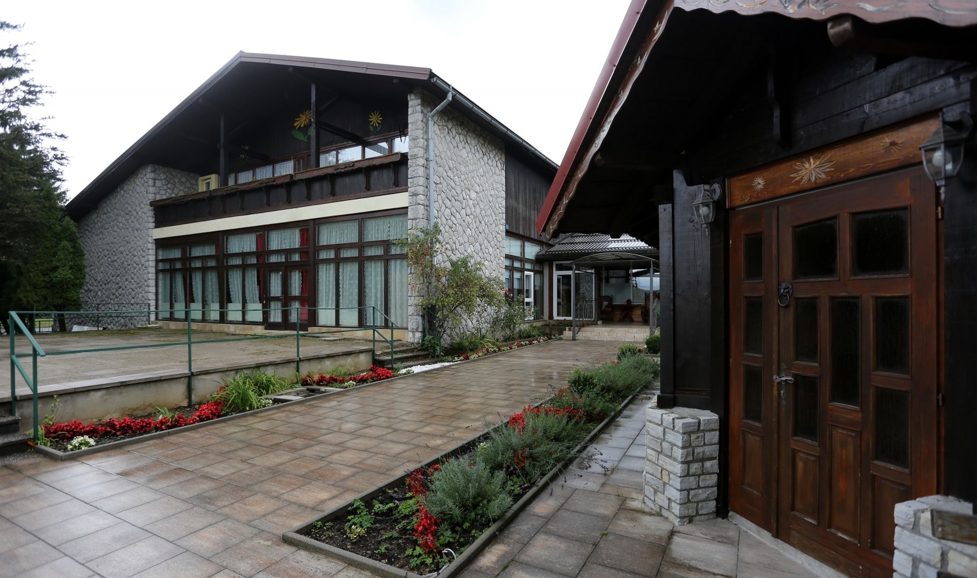 25.09.2020., Delnice - Dom za starije osobe Domska vila Vinka u kojem je mnogo zarazenih koronom. 
Photo:Goran Kovacic/PIXSELL