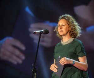 29.08.2020.., Pula - 
U Areni otvoren Pula film festival prvi put u novom terminu, bez vatrometa i uz postivanje epidemioloskih mjera. Festival je otvorenim proglasio Zdravko Zima, izaslanik predsjednika Republike Hrvatske.  Na fotografiji ministrica kulture i sporta Nina Obuljen.
Photo: Srecko Niketic/PIXSELL