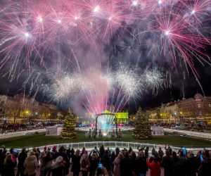 30.11.2019.,  Zagreb - Advent u Zagrebu 2019. Otvorenje Ledenog parka na Tomislavovom trgu uz predstavu Orasar u Ledenom kraljevstvu u izvedbi klizackog kluba Pahuljice.
Photo: Igor Kralj/PIXSELL
