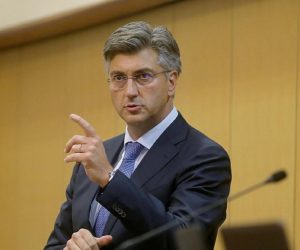 18.09.2019., Zagreb - Nakon dvomjesecnog odmora saborski zastupnici danas su se vratili u sabornicu i aktualnim prijepodnevom je pocelo jesensko zasjedanje Sabora koje ce potrajati do konca listopada. Predsjednik Vlade Andrej Plenkovic
Photo: Dalibor Urukalovic/PIXSELL