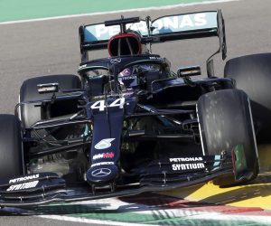 epa08787447 British Formula One driver Lewis Hamilton of Mercedes in action during the first practice session of the Formula One Emilia Romagna Grand Prix at the race track in Imola, Italy, 31 October 2020.The Formula One Emilia Romagna Grand Prix will take a place on 01 November 2020.  EPA/Luca Bruno / POOL