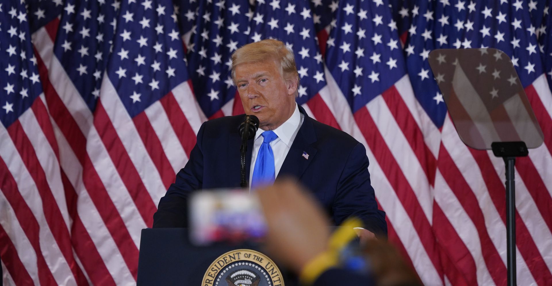 epa08797651 US President Donald J. Trump speaks on election night at an event at the White House in Washington, DC, USA, 04 November 2020. Americans voted to choose the next President of the United States to serve from 2021 through 2024.  EPA/CHRIS KLEPONIS / POOL