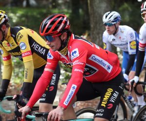 epa08798212 Slovenian rider Primoz Roglic (front) of Jumbo-Visma team in action during the 14th stage of the Vuelta a Espana 2020 cycling race, over 204.7km between Lugo and Ourense, Spain, 04 November 2020.  EPA/KIKO HUESCA