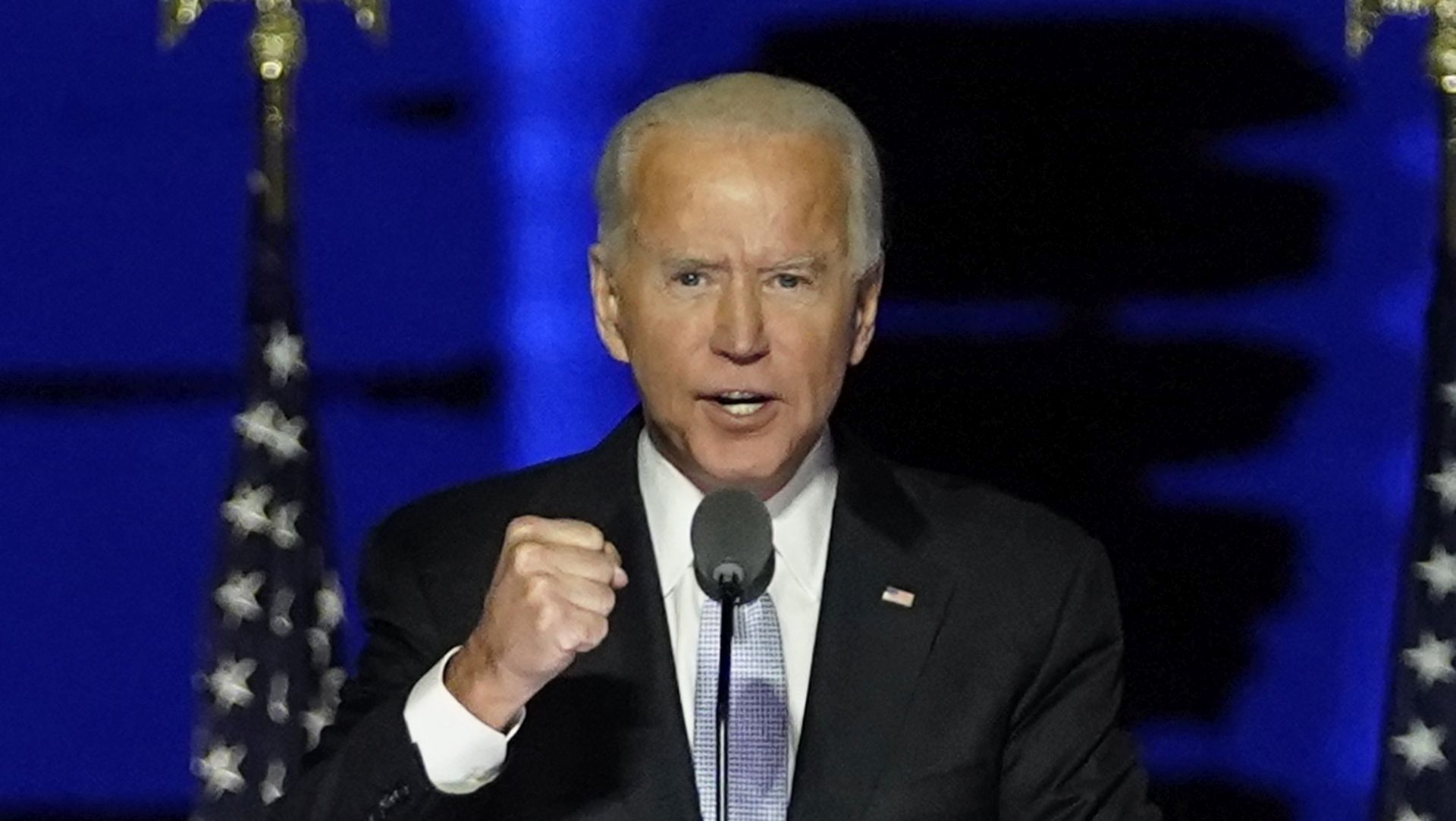 epa08806536 President-elect Joe Biden speaks during a celebratory event held outside of the Chase Center in Wilmington, Delaware, USA, 07 November 2020. According to media reports, Biden has defeated President Donald Trump in the 2020 USA presidential election to become the United Sates' 46th president.  EPA/ANDREW HARNIK / POOL