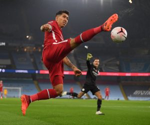 epa08808129 Liverpool's Roberto Firmino in action during the English Premier League soccer match between Manchester City and Liverpool FC in Manchester, Britain, 08 November 2020.  EPA/Shaun Botterill / POOL EDITORIAL USE ONLY. No use with unauthorized audio, video, data, fixture lists, club/league logos or 'live' services. Online in-match use limited to 120 images, no video emulation. No use in betting, games or single club/league/player publications.