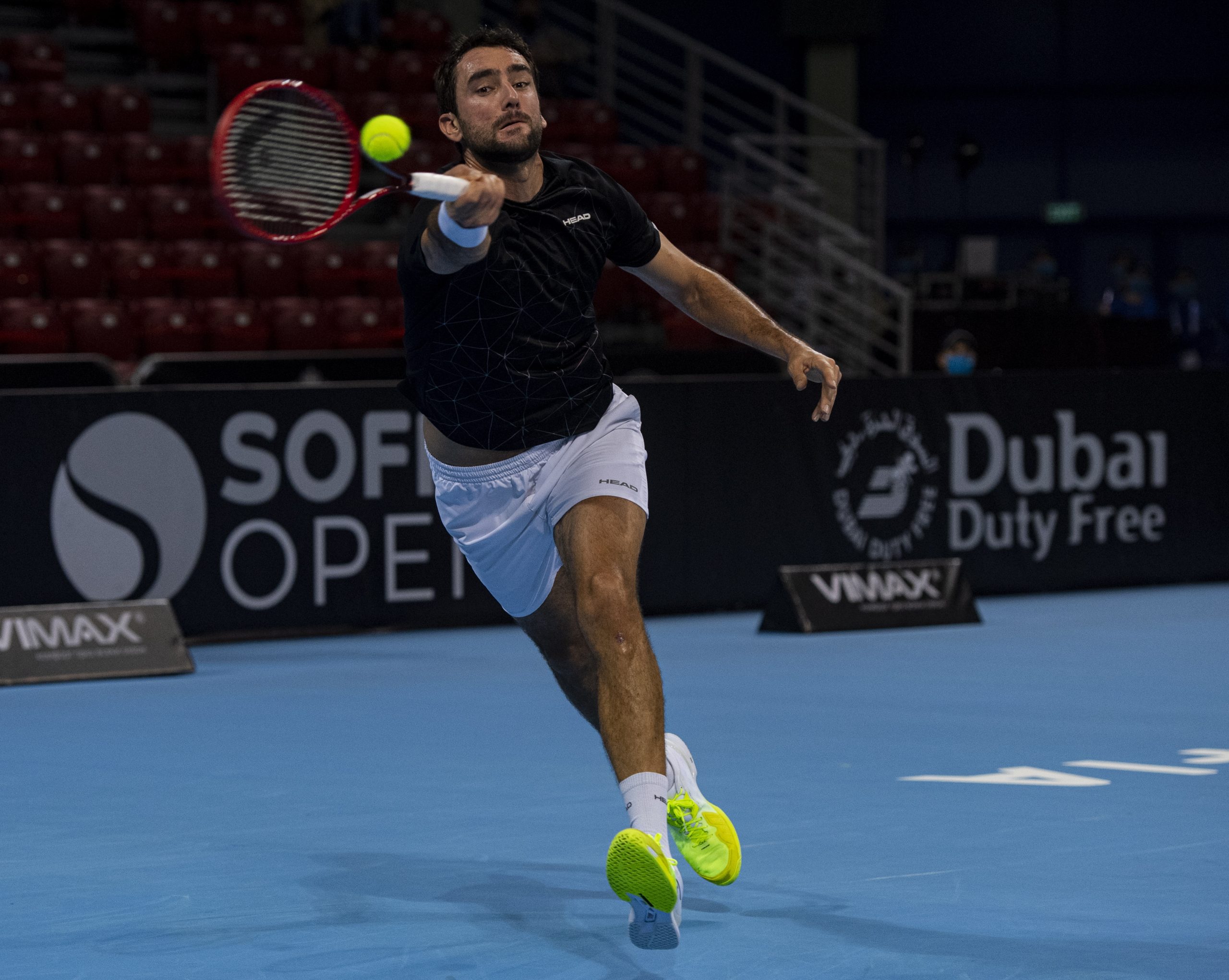 epa08810333 Marin Cilic of Croatia in action during his first round match against Jonas Forejtek of Czech Republic at the Sofia Open ATP 250 tennis tournament in Sofia, Bulgaria, 09 November 2020.  EPA/VASSIL DONEV