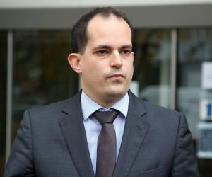 Zagreb, 10.11.2020 - Ministar pravosuda i uprave Ivan Malenica dao je izjavu za medije na temu izmjena Zakona o lokalnim izborima, kojim se izmedu ostalih, omogucava smanjenje lokalnih dunosnika.
foto HINA/ Damir SENCAR/ ds