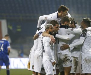 epa08828294 Players of Italy celebrate after scoring the 2-0 during the UEFA Nations League, League A, group 1 soccer match, between Bosnia and Herzegovina and Italy in Sarajevo, Bosnia and Herzegovina, 18 November 2020.  EPA/FEHIM DEMIR