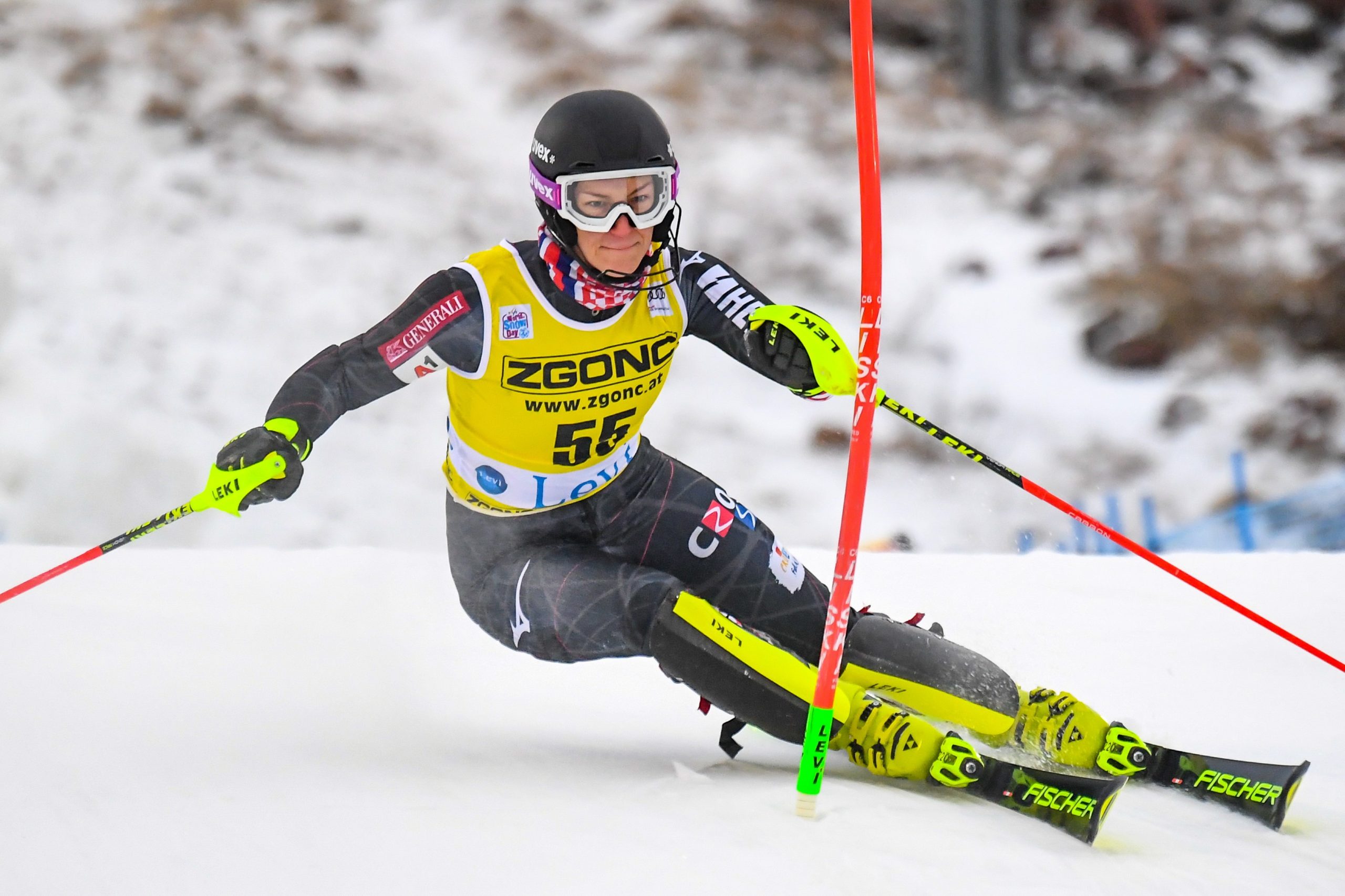 epa08832509 Leona Popovic of Croatia in action during the first round of the Women's Slalom race at the FIS Alpine Skiing World Cup in Levi, Finland, 21 November 2020.  EPA/KIMMO BRANDT