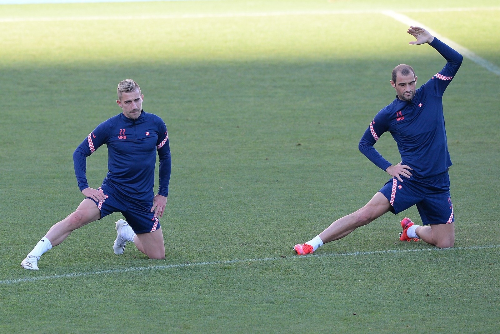 01.09.2020., Stadion Maksimir, Zagreb - Trening hrvatske nogometne reprezentacije uoci susreta u Ligi nacija s Portugalom i Francuskom. Dario Melnjak, Mile Skoric. Photo: Marko Prpic/PIXSELL