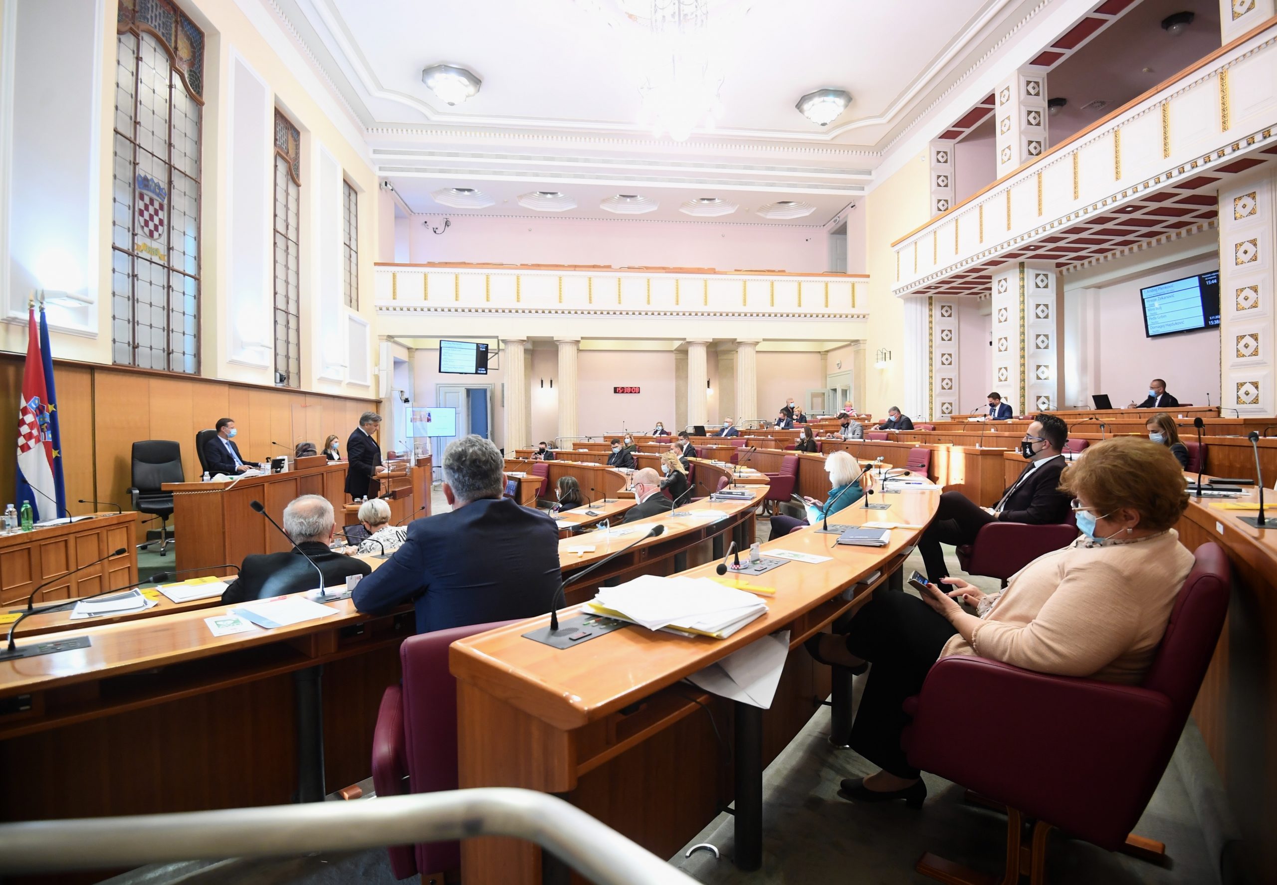 03.11.2020., Zagreb - Zastupnicima u Hrvatskom saboru predstavljeno je izvjesce o sastancima EU komisije. Predsjednik Vlade Andrej Plenkovic Photo: Marko Lukunic/PIXSELL