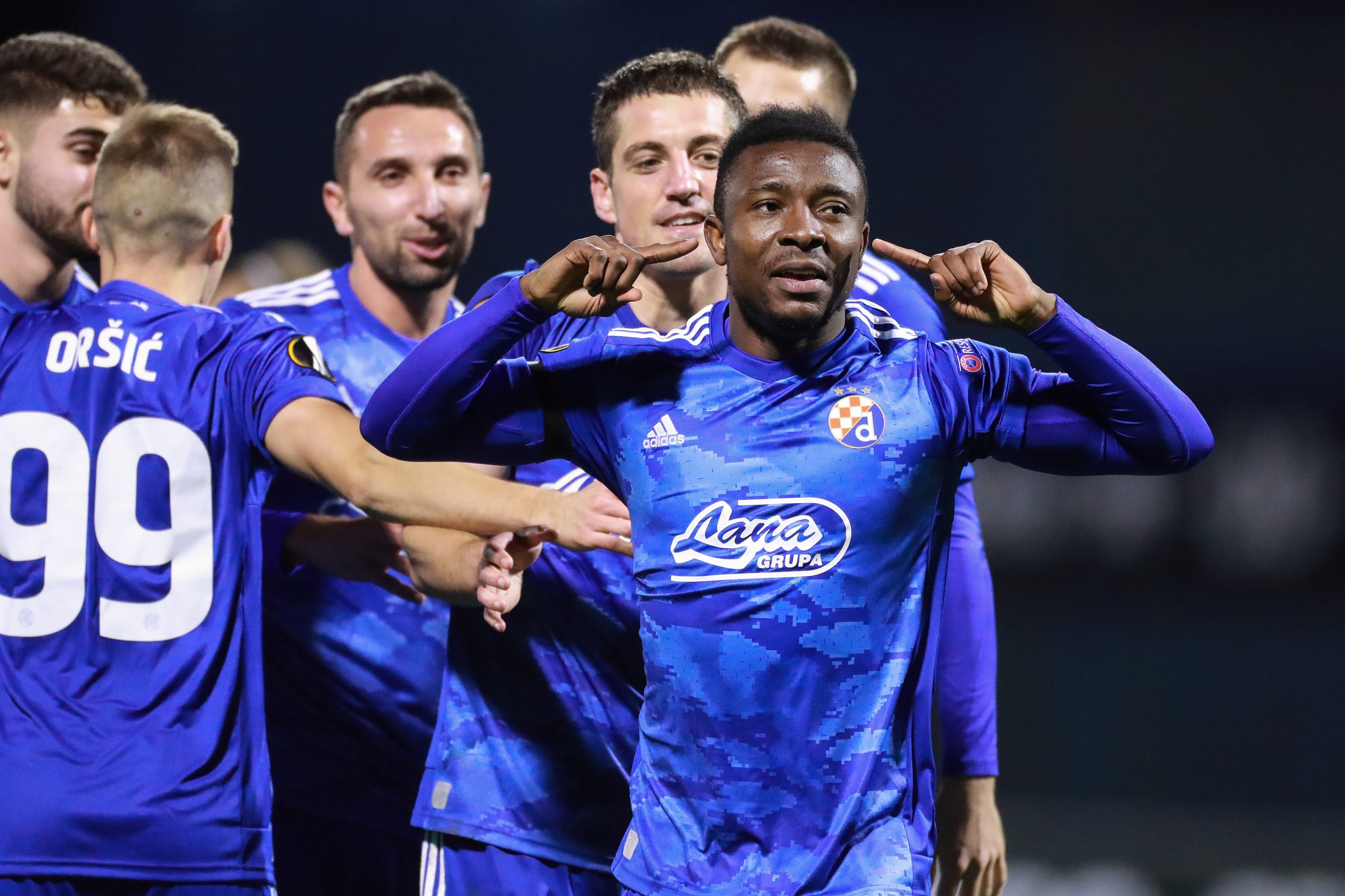 02.11.2020., Stadion Maksimir, Zagreb - UEFA Europa liga, 3. kolo: GNK Dinamo Zagreb - Wolfsberger AC. Iyayi Atiemwen, Arijan Ademi. 
Photo: Sanjin Strukic/PIXSELL