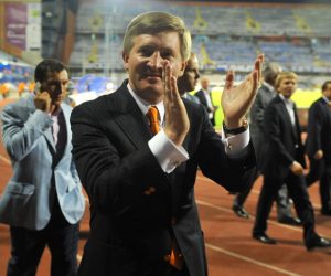 27. 08. 2008., Zagreb - Na stadionu NK Dinama u Maksimiru igra se kvalifikacijska utakmica treceg pretkola nogometne Lige prvaka. Dinamo u Maksimiru trazi najbolju partiju sezone i malo sportsko cudo kako bi prekinuli dugi post i napokon zaigrali u Ligi prvaka, te nadoknadili dva pogotka iz prve utakmice u Ukrajini, koja je zavrsila Sahtar - Dinamo 2:0. Rinat Ahmetov. 
Photo: Marko Lukunic/Vecernji list