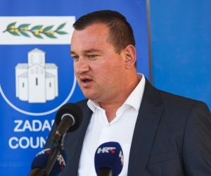 10.04.2020 Zadar - Izvjesce za medije Stozera civilne zastite u Zadru. Sime Vickovic Photo: Marko Dimic/PIXSELL