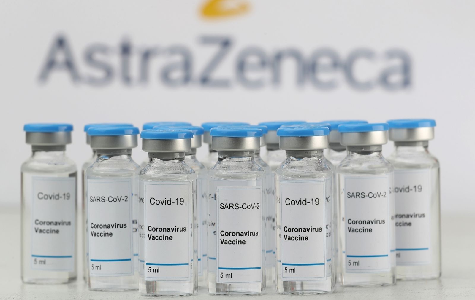 14.08.2020.,. .Zagreb .  Ilustracija za cjepivo protiv koronavirusa. Velike svjetske farmaceutske kompanije ( GSK, Pfizer, Sanofi,Astrazenica, Valneva,Sanofi,BioNTech ) koje su vec u 3. fazi klinickih ispitivanja cjepiva za COVID 19. Photo: Zeljko Lukunic/PIXSELL