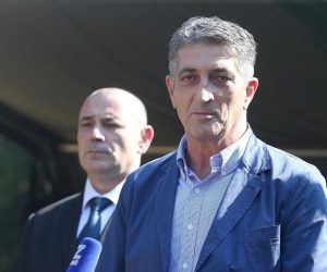 Zagreb: Ministarstvo hrvatskih branitelja predstavilo aktivnosti Uprave za zatočene i nestale 17.09.2018., Zagreb - Ministarstvo hrvatskih branitelja predstavilo je aktivnosti Uprave za zatocene i nestale u Rasadniku Pepeljarka. Pomocnik ministra nadlezan za Upravu za zatocene i nestale Stjepan Sucic. 

Photo: Dalibor Urukalovic/PIXSELL