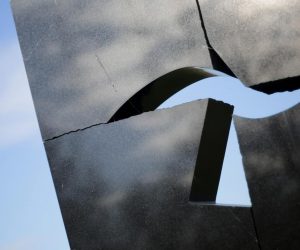 17.11.2015., Vukovar - Ovcara, mjesto masovnog pokolja ranjenika iz vukovarske bolnice, nalazi se na osamljenom mjestu, nekoliko kilometara od sredista Vukovara. Tu je 20. studenoga 1991.g. ubijeno 200 ljudi, nesrpske nacionalnosti. Ranjenici, civili i bolnicko osoblje zajedno su iz Vukovarske bolnice 18. studenoga 1991. godine odvedeni na Ovcaru. Tu su masakrirani, ubijeni vatrenim oruzjem i na istom mjestu njihova tijela nabacana su jedno preko drugog u za to pripremljen rov i pokrivena zemljom. Spomenik na mjestu masovnog pokolja ranjenika. Photo: Grgur Zucko/PIXSELL