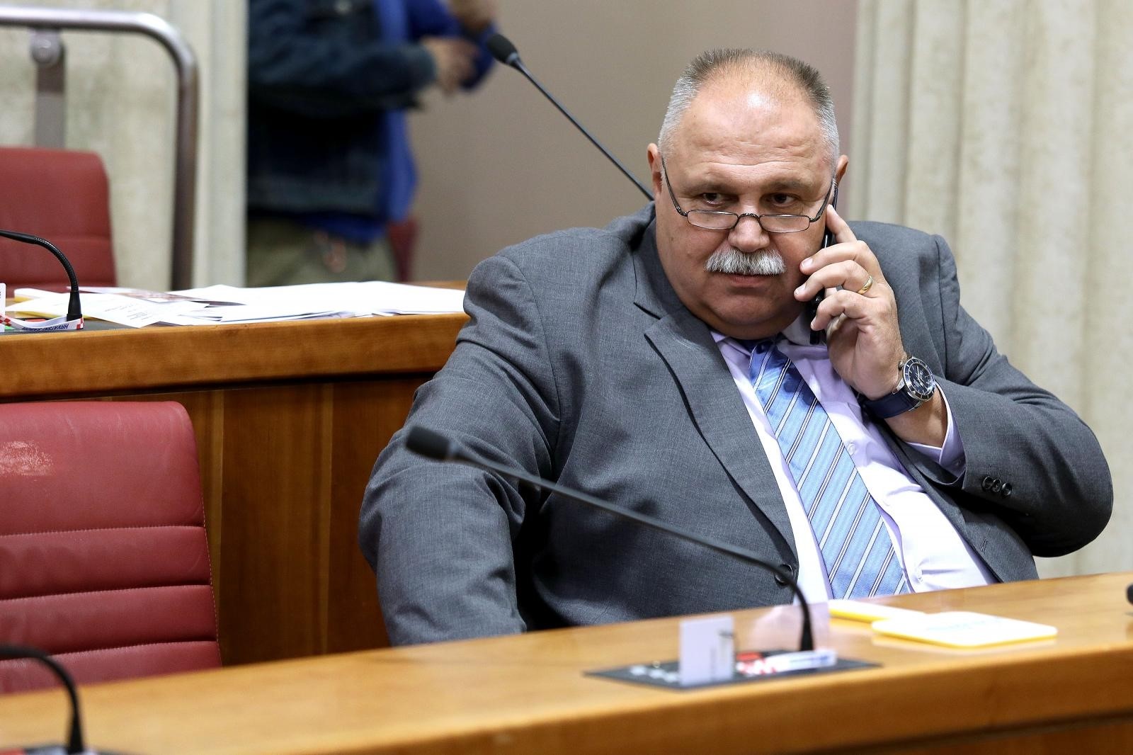 19.10.2017., Zagreb - Sabor RH je 5. sjednicu nastavio raspravom o Konacnom prijedlogu zakona o sustavu domovinske sigurnosti. Ivan Suker. 
Photo: Patrik Macek/PIXSELL