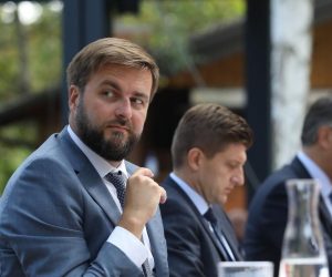 22.09.2020., Koprivnica- Vecernjakova konferencija "Hrvatska kakvu trebamo-porezna politika" odrzana je u Podravkinom rekreacijskom centru.Tomislav Coric.
Photo: Boris Scitar/Vecernji list/PIXSELL