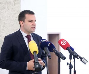25.09.2020., Zagreb - Zastupnik Dario Hrebak komenirao je osnivanje saborskog istraznog povjerenstva.  
Photo: Patrik Macek/PIXSELL