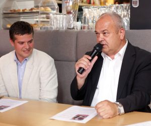 28.06.2016., Zagreb - U kaficu Nova ploca odrzana je konferencija za medije povodom najave prvog Slavonija festa koji ce se odrzati u Slavonskom Brodu 26. i 27. kolovoza. Gradonacelnik Slavonskog Broda Mirko Duspara, Mario Kovac. 
Photo: Luka Stanzl/PIXSELL