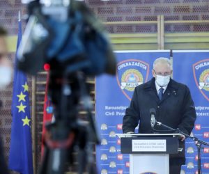 20.11.2020., Zagreb - Nacionalni stozer civilne zastite odrzao je konferenciju za medije o najnovijim detaljima sirenja koronavirusa u Hrvatskoj. Ministar unutarnjih poslova Davor Bozinovic. Photo: Emica Elvedji/PIXSELL