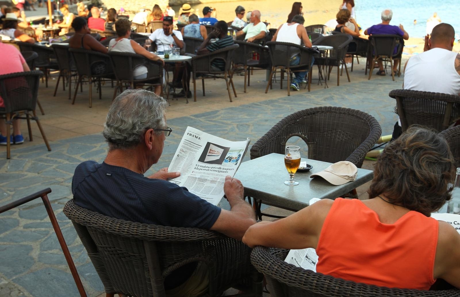 02.09.2016., Collioure - Na jugu Francuske u blizini same granice sa Spanjolskom, smjestio se Collioure, gradic poznat kao mjesto podrijetla umjetnickog smjera fovizma. Pocetkom 20. stoljeca postao je srediste umjetnicke aktivnosti, a njegove srednjovjekovne ulice, dvorac, svjetionik pretvoren u crkvu te tipicni mediteranski duh nadahnuli su i neka od velikih imena svijeta umjetnosti, kao sto su Henri Matisse, Andre Derain, Pablo Picasso, Georges Braque i Charles Rennie Mackintosh. 
Grad je poznat po izvrsnom vinu i lijepim plazama. 
Photo: Zeljko Lukunic/PIXSELL