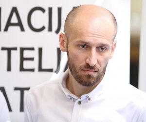 02.07.2019., Zagreb - U restoranu Vinodol odrzana je konferencija za medije Koordinacije ugostitelja Hrvatske. Predsjednik Nezavisne udruge ugostitelja Marin Medak i predsjednik Udruge ugostitelja Primorsko-goranske zupanije Vedran Jakominic prezentirali su zahtjeve koje ce uputiti Vladi Republike Hrvatske i svim odgovornim institucijama. 
Photo: Patrik Macek/PIXSELL