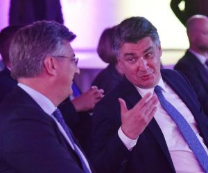 08.09.2020., Varazdin - Predsjednik Vlade Andrej Plenkovic i predsjednik RH Zoran Milanovic prisustvovali su svecanoj sjednici Varazdinske zupanije. Photo: Vjeran Zganec Rogulja/PIXSELL