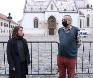 09.11.2020., Zagreb - Ispred Trga svetog Marka odrzana je konferencija za medije Radnicke fronte povodom treceg tjedna strajka radnica Agencije za studentski standard. Na konferenciji su govorili Mario Ivekovic iz Novog sindikata i Katarina Peovic, zastupnica u Saboru. Photo: Patrik Macek/PIXSELL