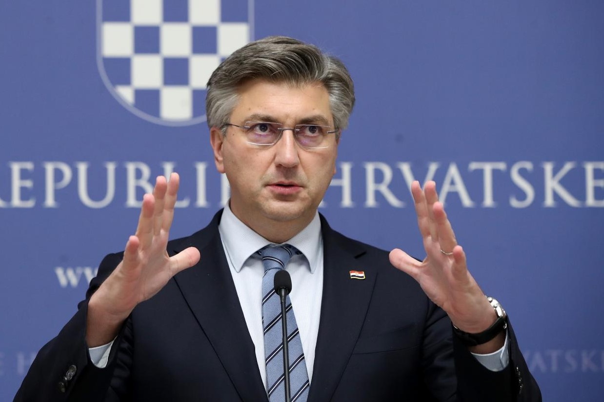 20.11.2020.,   Zagreb - U Vladi RH je odrzan je sastanak vladinog Znanstvenog savjeta za koronavirus. Predsjednik Vlade Andrej Plenkovic odrzao je konferenciju za medije na kojoj je govorio o zakljuccima sastanka.
Photo: Igor Kralj/PIXSELL