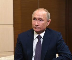 epa08825967 Russian President Vladimir Putin answers journalist's questions on the situation in the Nagorno-Karabakh at the Novo-Ogaryovo state residence outside Moscow, Russia, 17 November 2020.  EPA/ALEXEI NIKOLSKY/SPUTNIK /KREMLIN / POOL MANDATORY CREDIT