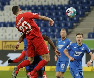 epa08869093 Augsburg's Daniel Caligiuri (C) scores his team's first goal during the German Bundesliga soccer match between TSG 1899 Hoffenheim and FC Augsburg in Sinsheim, Germany, 07 December 2020.  EPA/RONALD WITTEK / POOL CONDITIONS - ATTENTION: The DFL regulations prohibit any use of photographs as image sequences and/or quasi-video.
