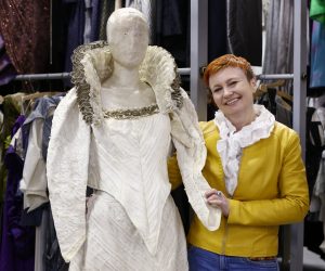 04.04.2018., Zagreb - Kostimografkinja Ivana Bakal u arhivu kostima HNK-a. 
Photo: Matija Habljak/PIXSELL